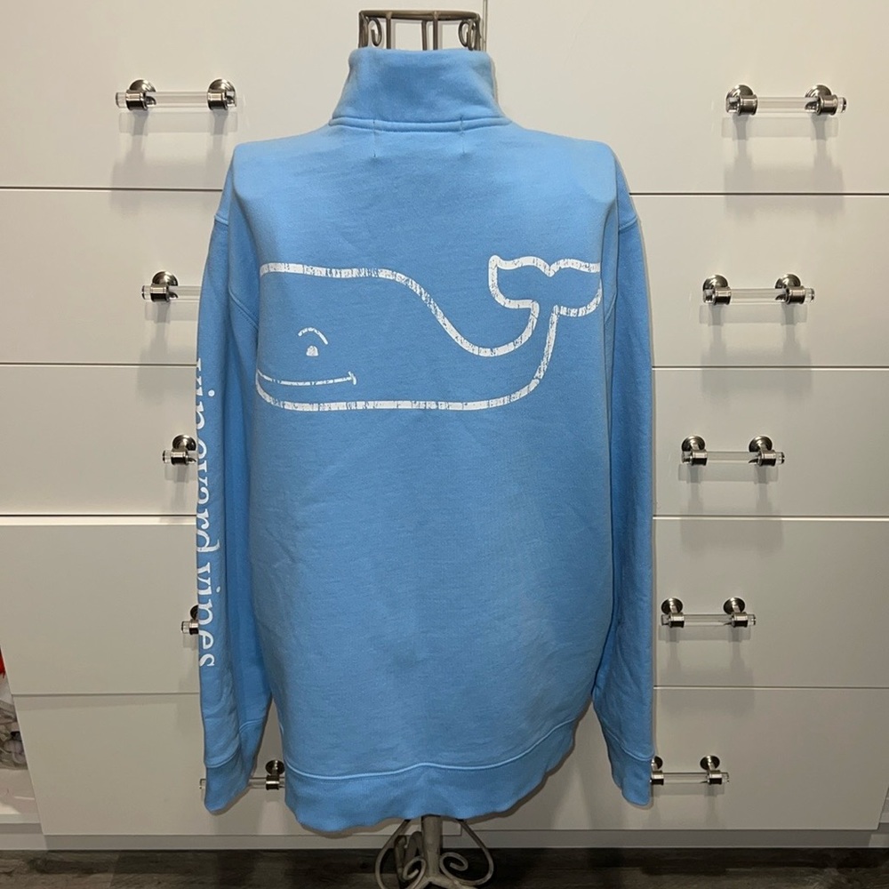 Vineyard Vines 1/4 zip sweatshirt, size M - Picture 3 of 5